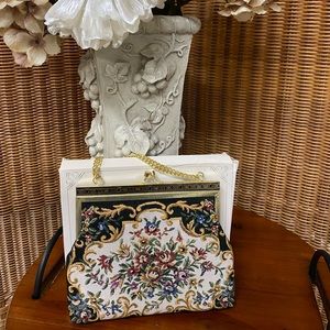 Ronte of Beverly Hills Clutch